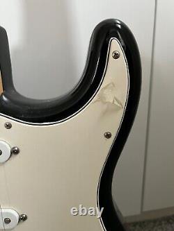 2005 Fender Standard Stratocaster Electric Guitar MIM