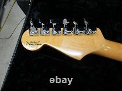 2012 Fender Custom Shop Custom Deluxe Stratocaster-3-Color Sunburst-MINT