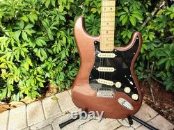2016 Fender Deluxe Roadhouse Strat Stratocaster Classic Copper UNPLAYED