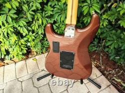 2016 Fender Deluxe Roadhouse Strat Stratocaster Classic Copper UNPLAYED