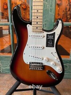 2021 Fender Player SSS Stratocaster Electric Guitar 3-Color Sunburst