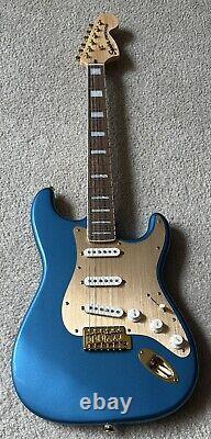 2022 RARE 40th Anniversary Squier by Fender Stratocaster Lake Placid Blue MINT