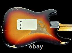 2023 Fender Stratocaster 1969 Custom Shop 69 Strat Heavy Relic 3-color Sunburst