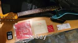2025 Fender American Pro Classic Stratocaster Sherwood Green Metallic With Gig Bag