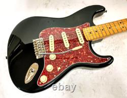 2025 Fender STRATOCASTER'70s Classic Vibe Canadian Maple Neck Strat ST LOOK