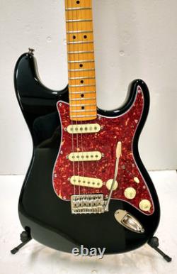 2025 Fender STRATOCASTER'70s Classic Vibe Canadian Maple Neck Strat ST LOOK