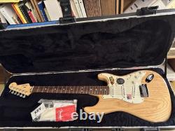 American Series Stratocaster Natural Ash
