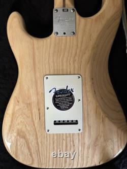 American Series Stratocaster Natural Ash
