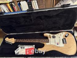 American Series Stratocaster Natural Ash