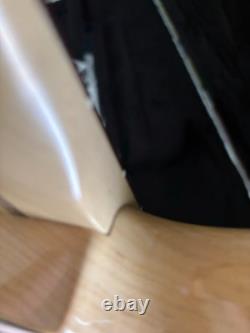 American Series Stratocaster Natural Ash