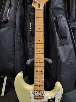 Brand New Fender Player II Stratocaster Strat 2024 Hialeah Yellow, Free Shipping