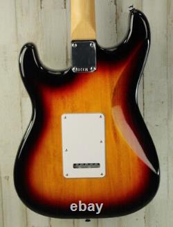 DEMO Fender Standard Stratocaster 3-Color Sunburst (424)