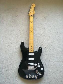David Gilmour Black Strat/Stratocaster Replica USA specifications / luthier bld