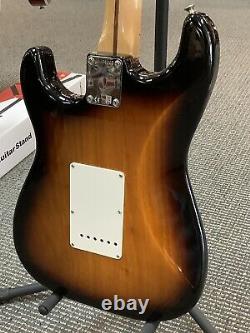 FENDER 60th anniversary Stratocaster 1954 NOS (NEW OLD STOCK)