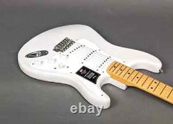 FENDER AMERICAN ORIGINAL'50s WHITE BLONDE STRATOCASTER FACTORY LACQUERED CASE