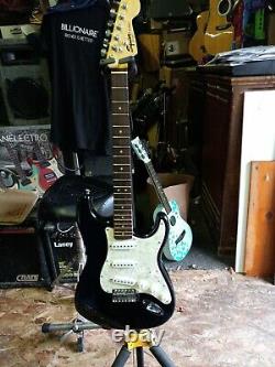 FENDER stratocaster SQUIER BULLET BUNDLE- BEST ON EBAY-1 small oopsie on front