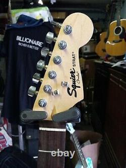 FENDER stratocaster SQUIER BULLET BUNDLE- BEST ON EBAY-1 small oopsie on front