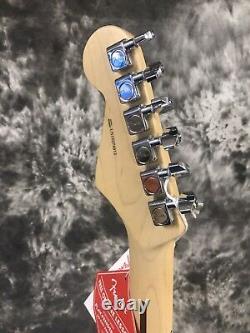 Fender 0113012706 American Pro Stratocaster, Maple Fingerboard Black