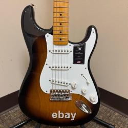 Fender 70th Anniversary American Vintage II 1954 Stratocaster WithCase