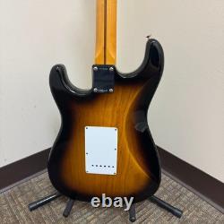 Fender 70th Anniversary American Vintage II 1954 Stratocaster WithCase
