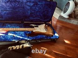 Fender 75commemorative Stratocaster New Never Played