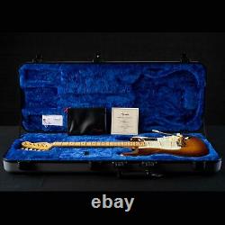 Fender 75th Anniversary Commemorative Stratocaster 2-Color Bourbon Burst 546