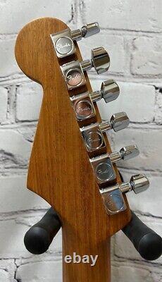 Fender American Acoustasonic Stratocaster Acoustic Guitar, Sunburst DEMO