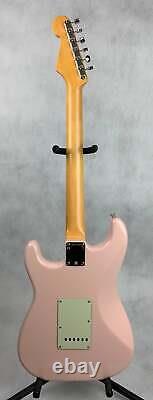 Fender American Original'60s Stratocaster Shell Pink