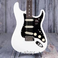 Fender American Performer Stratocaster, Arctic White Demo Model