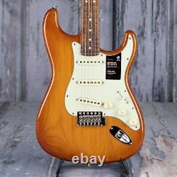 Fender American Performer Stratocaster, Honey Burst