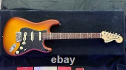 Fender American Performer Stratocaster Lightweight Limited Edition Timber