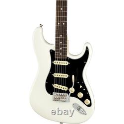 Fender American Performer Stratocaster Rosewood Fingerboard Guitar Aged White
