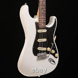 Fender American Performer Stratocaster, Rw Fb, Arctic White 7lbs 11.7oz