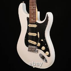 Fender American Performer Stratocaster, Rw Fb, Arctic White 7lbs 11.7oz