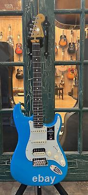 Fender American Pro 2 Stratocaster Strat Electric Guitar HSS Miami Blue w Case