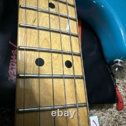 Fender American Professional II Stratocaster 6 String Electric Guitar Cyan