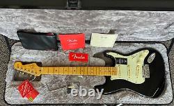 Fender American Professional II Stratocaster Black Electric Guitar Withcase Demo