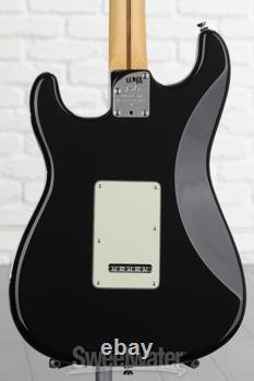 Fender American Professional II Stratocaster Black with Maple Fingerboard