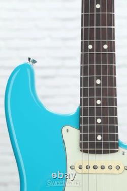 Fender American Professional II Stratocaster HSS Miami Blue with Rosewood
