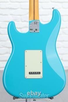 Fender American Professional II Stratocaster HSS Miami Blue with Rosewood