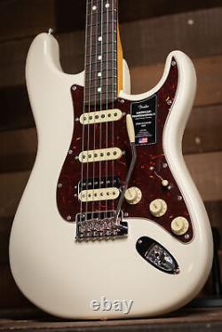Fender American Professional II Stratocaster HSS, Rosewood FB, Olympic White