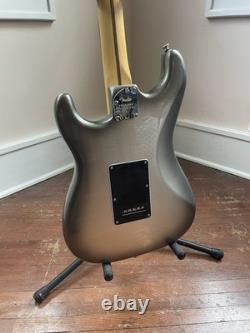 Fender American Professional II Stratocaster In Mercury Silver with Hardshell Case