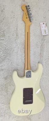 Fender American Professional II Stratocaster In Olympic White with Case Demo