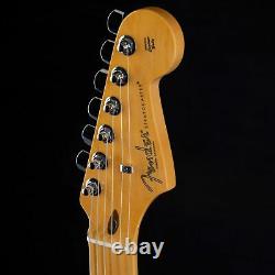 Fender American Professional II Stratocaster Maple Fretboard Dark Night 044