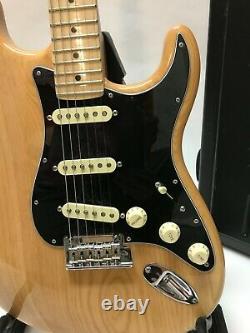 Fender American Professional Stratocaster with Fender Hard Case, Tuner, Strap, +