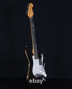 Fender American Ultra II Stratocaster, Ebony FB, Texas Tea