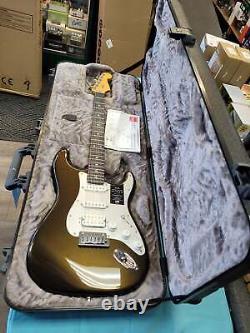 Fender American Ultra II Stratocaster HSS Texas Tea