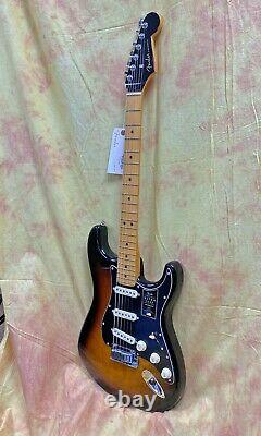 Fender American Ultra Luxe Stratocaster 2-color Sunburst