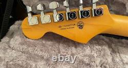 Fender American Ultra Luxe Stratocaster Floyd Rose Electric Guitar Silverbu