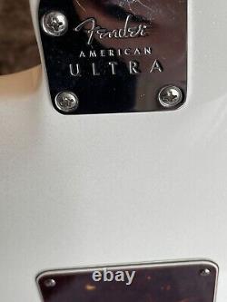 Fender American Ultra Stratocaster HSS 6 String Maple Fingerboard Electric